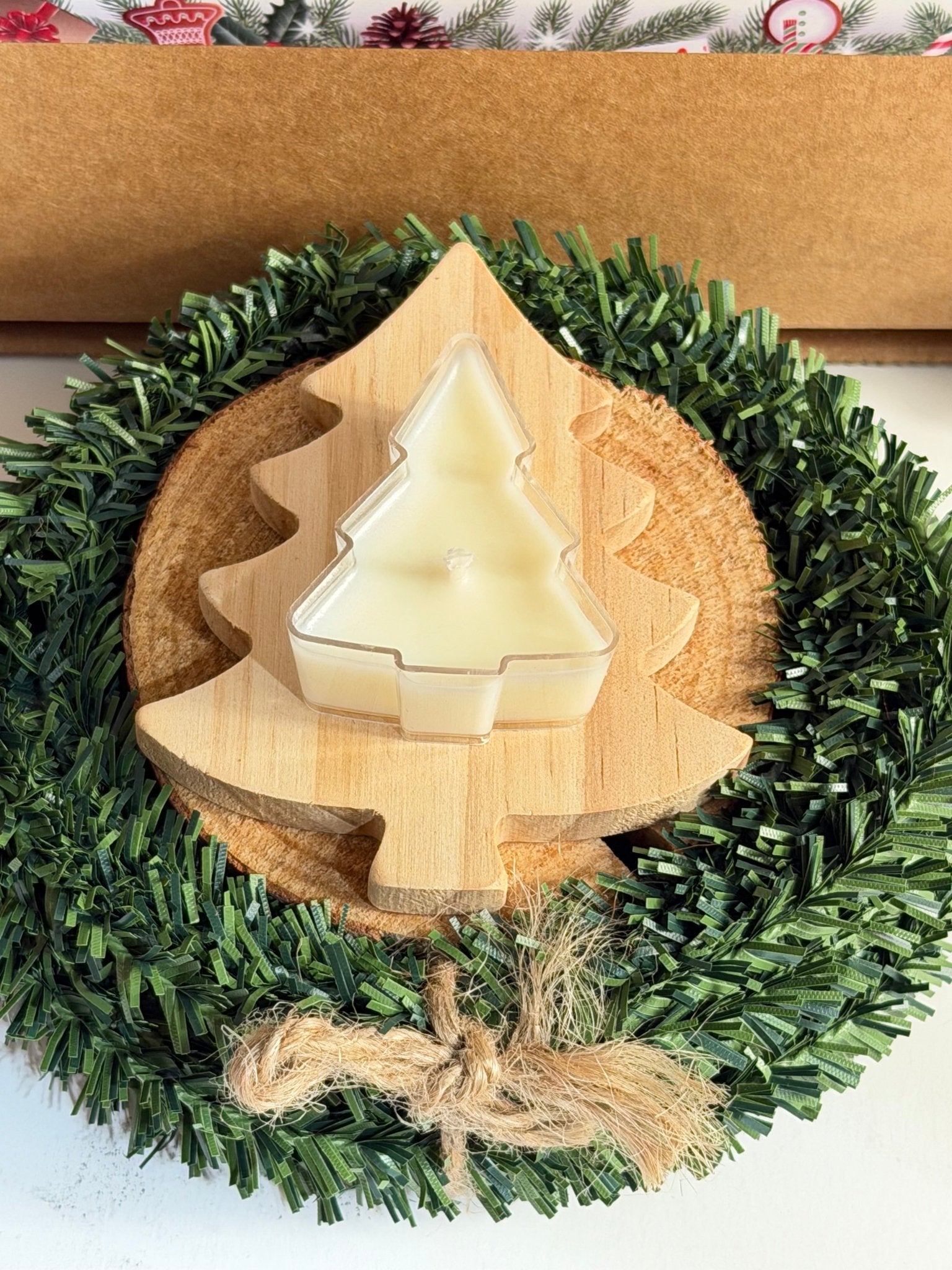 HOLIDAY DEAL EXCLUSIVE – 300 Nến Massage Mini + Tặng Thêm 1 Hộp Nến Masage Hình Cây Thông Hoặc Chuông Limited Offer - Luke | The Nail Guy